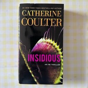 Catherine Coulter 'Insidious' Paperback Book